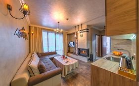 Forest Home 524